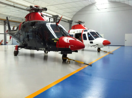 Pavimento-in-resina-ad-alto-spessore-Hangar-elicotteri-1536x1147