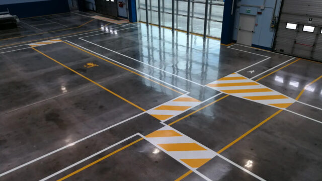 Prima-Paolishing-fast-System-Levigatura-e-Luciatura-pavimenti-in-cemento-e-segnaletica-UV-resistente-edited-2048x1152