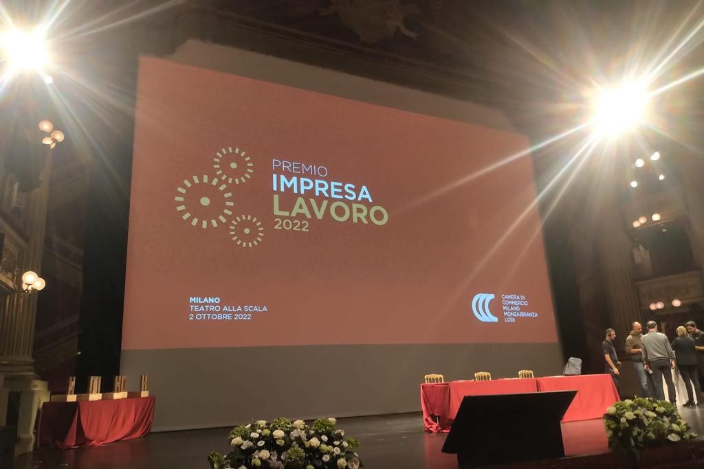 Harpaceas riceve il prestigioso premio Impresa e Lavoro da CCIAA Milano