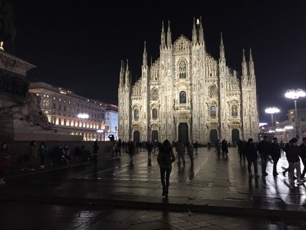 Il nuovo abito luminoso del Duomo di Milano è sartoria hi-tech (e sostenibile)