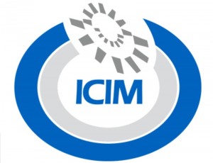 Posatori e manutentori di porte tagliafuoco: certificazione professionale con ICIM, primo ente italiano accreditato secondo la norma UNI 11473-3