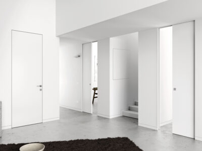 Porte a scomparsa e battenti, sportelli chiudivano e battiscopa filomuro per ECLISSE - Syntesis Collection