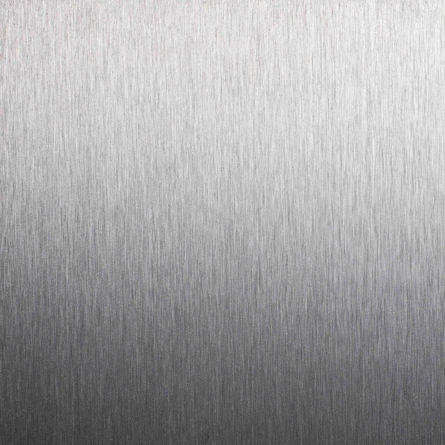 Planium riveste le scale con l’eleganza del metallo