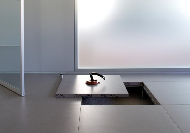 Pavimenti sopraelevati Petral