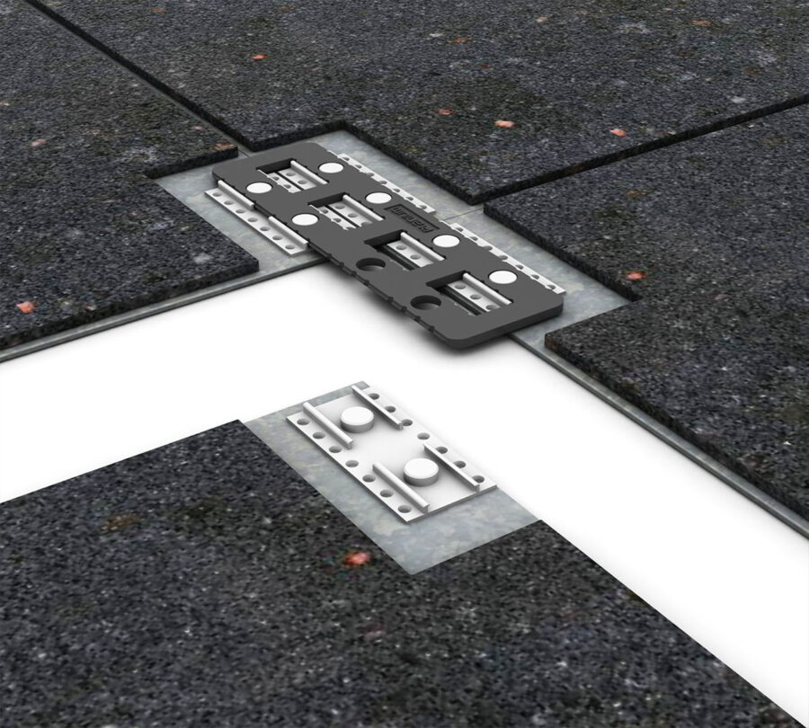 3. PL01 Invisible Floor retro con sistema aggancio one click tra piastrelle 1