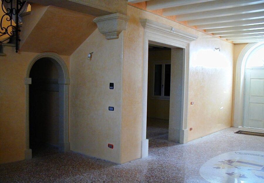 Lavorazione-eseguita-con-Marmorino-dei-Dogi-CALCEFORTE-2