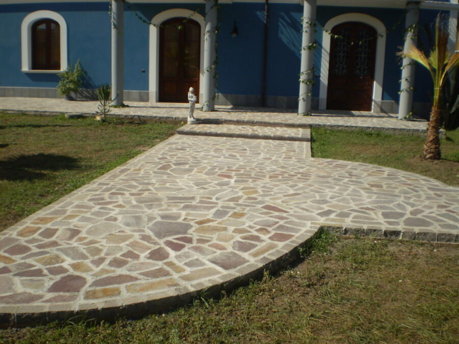P8120041-1030x773-1