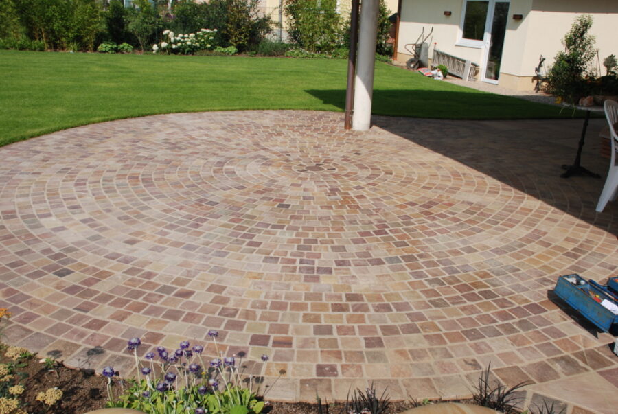 Setts-Ochre-Multi-Natural-Finish-1030x690-1