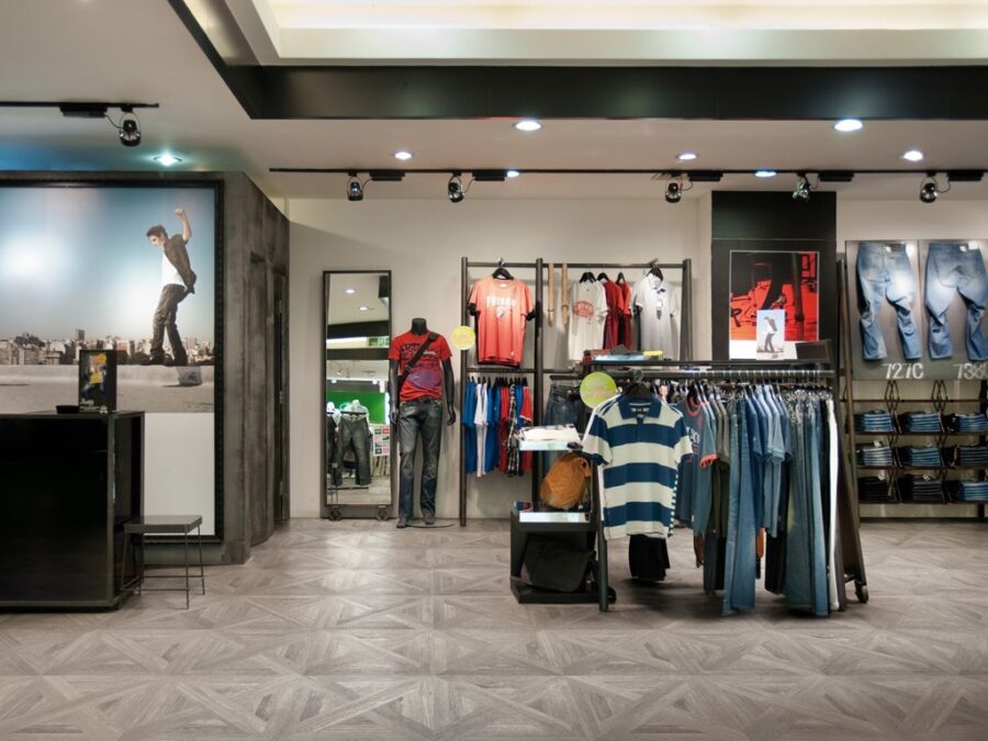 baita-wood-look-tiles-retail