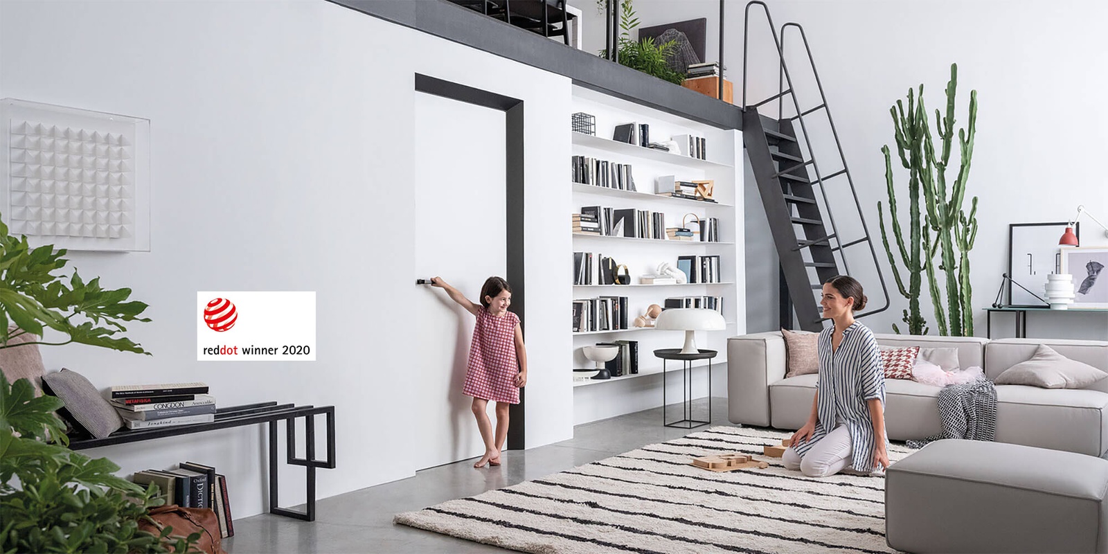 eclisse 40 porta strombata con red dot 2000x1000.jpg  1600x800 q95 crop subsampling 2 upscale