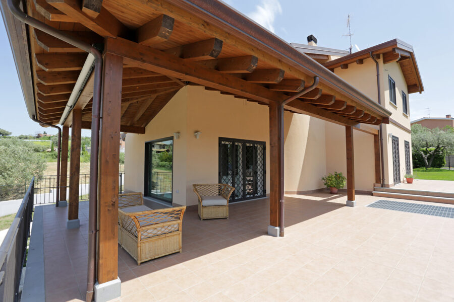 tetto-in-legno-lamellare-vasanello