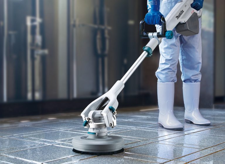 Makita protagonista a Issa Pulire 2025 con la nuova monospazzola XGT