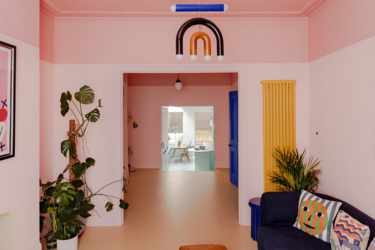 Beacon House: la ristrutturazione di una casa Vittoriana che si ispira all’architettura pubblica