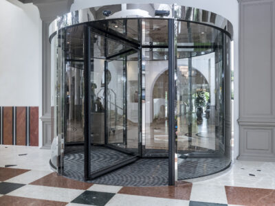 Porta automatica girevole PG - Ponzi