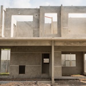 Condono edilizio 2026: tra riaperture e nuove sanatorie, torna al centro del dibattito la regolarizzazione degli abusi