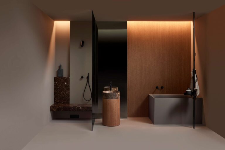 Lavabo Rigatino, la materia diventa segno, il lusso diventa forma