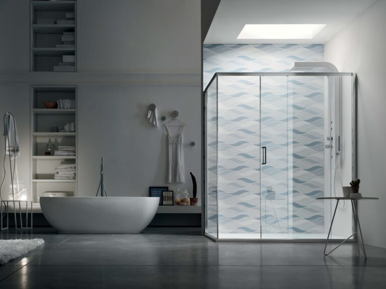 AKS by ARCOM: nuova proposta di docce, vasche e accessori bagno